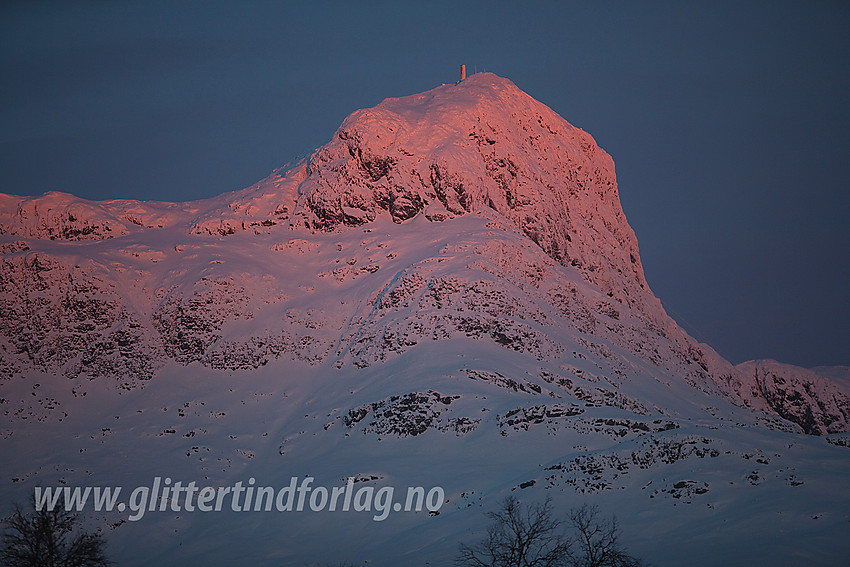 Fra løypenettet på Beitostølen mot Bitihorn (1607 moh) en desembermorgen.