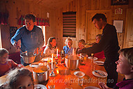 2012091583300012.jpg